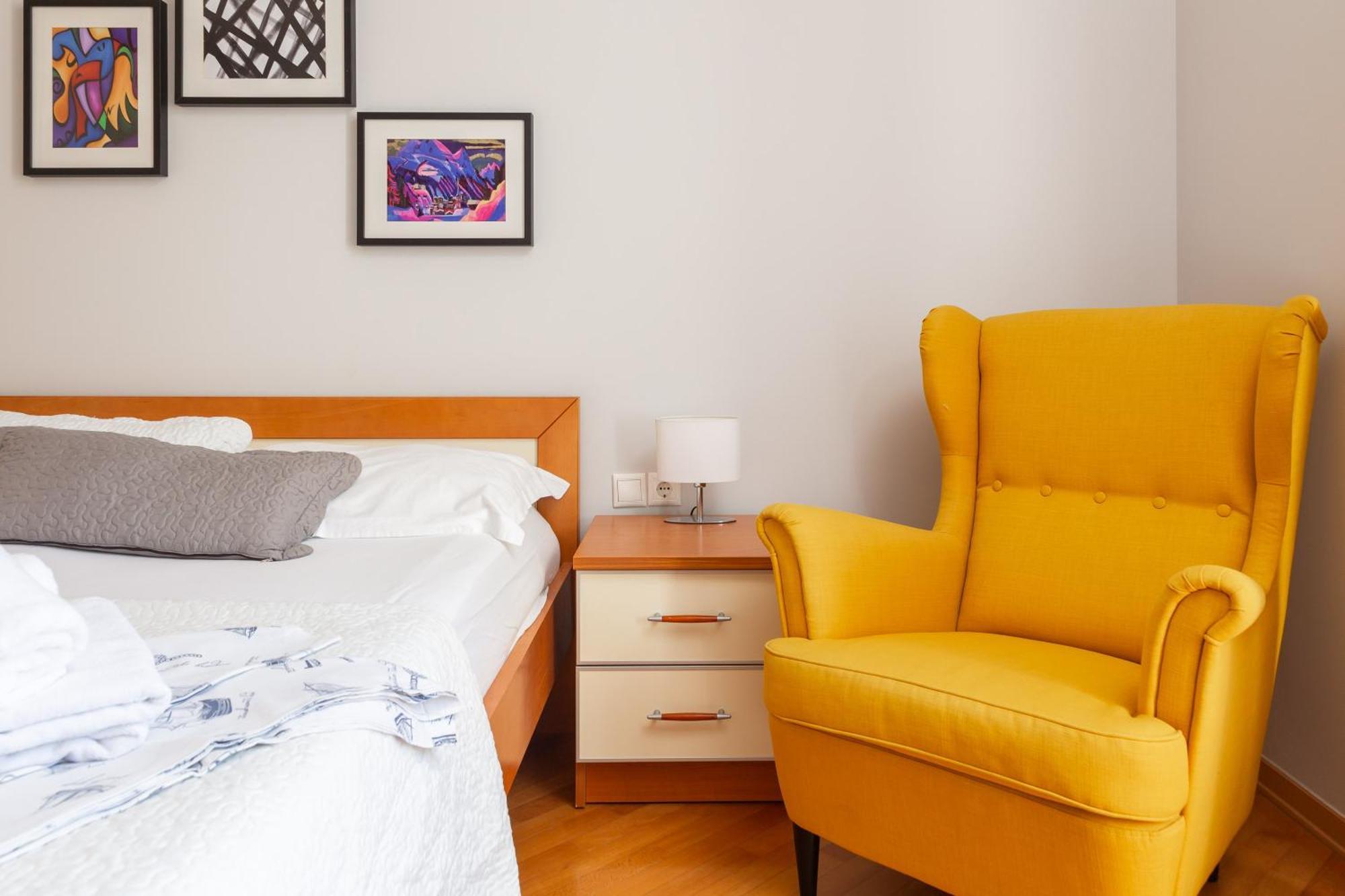 Brkic Apartments With Private Parking Makarska Buitenkant foto