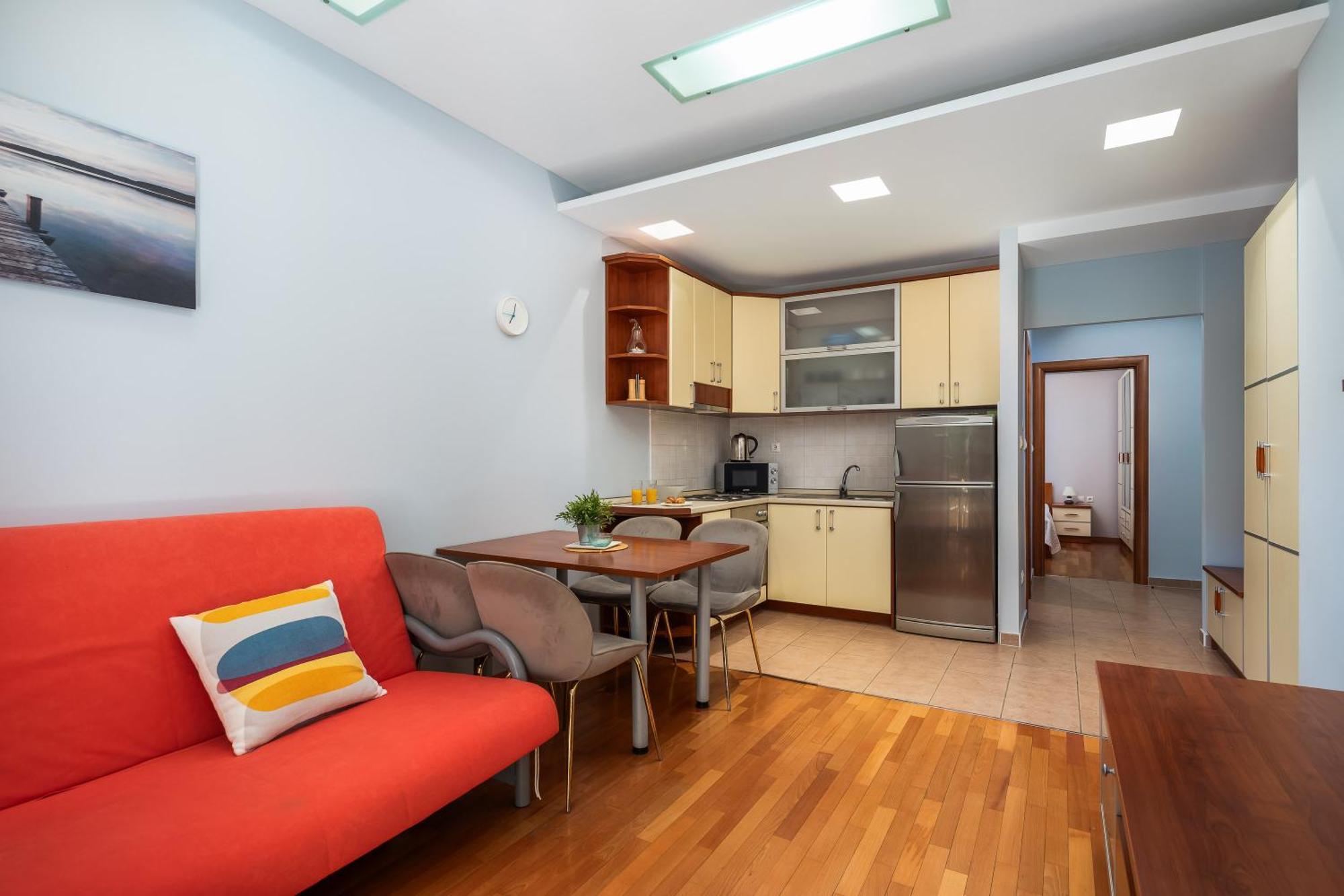 Brkic Apartments With Private Parking Makarska Kamer foto