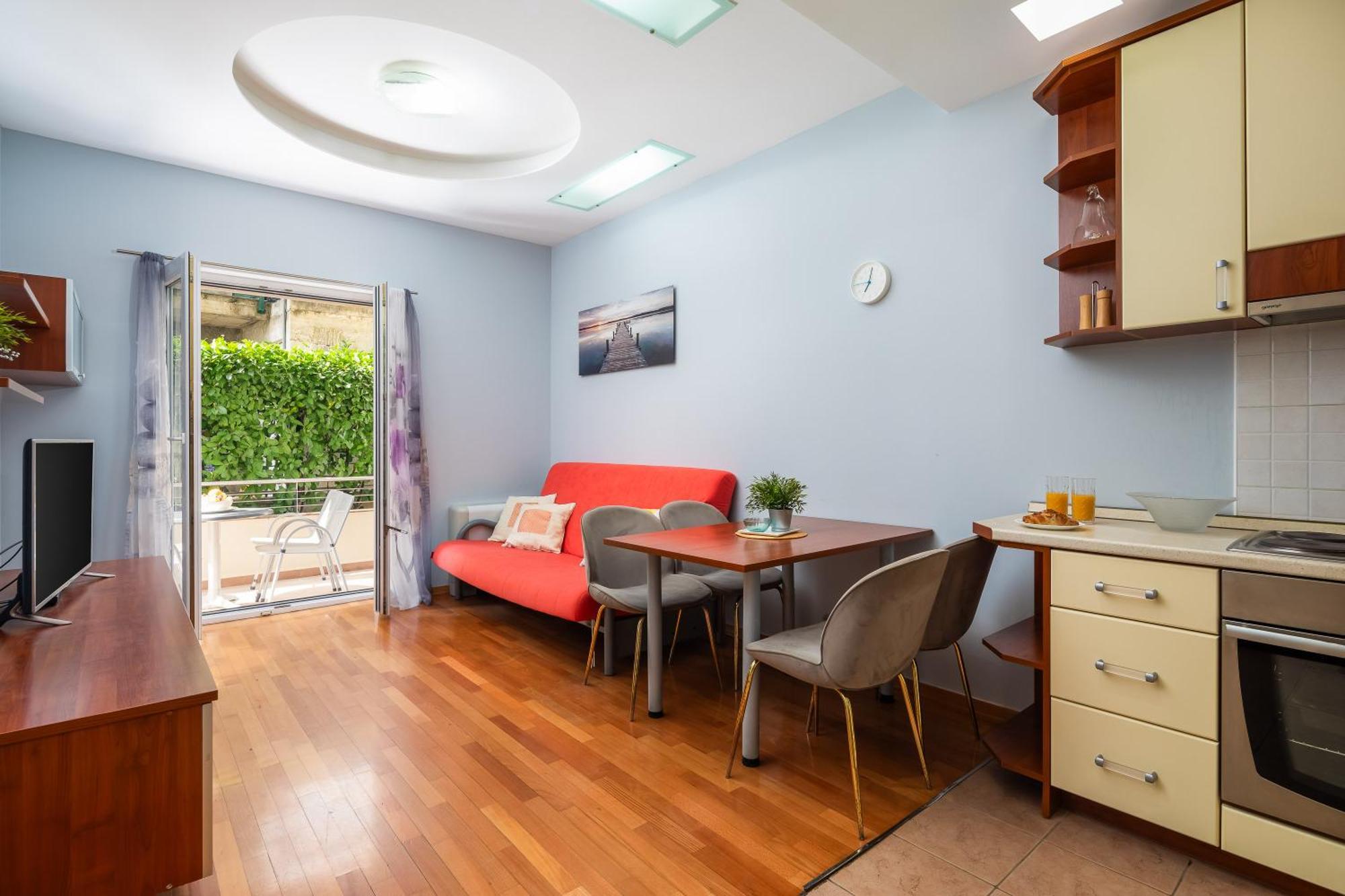 Brkic Apartments With Private Parking Makarska Kamer foto